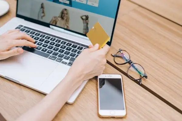 拉卡拉pos机申请多久能收到