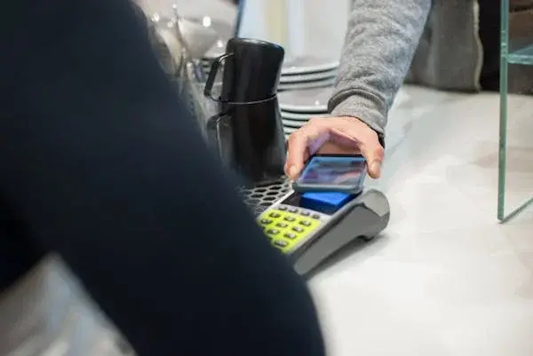 如何申请POS刷卡机？个人移动刷卡机免费申请
